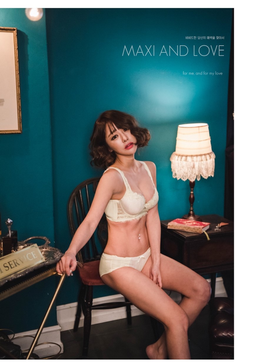 3CM full cup volume up lace low center bra pantie 