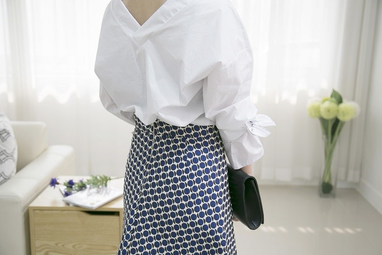 Unsold Unbalanced A Line Mini Skirt Spring 20 Ladi
