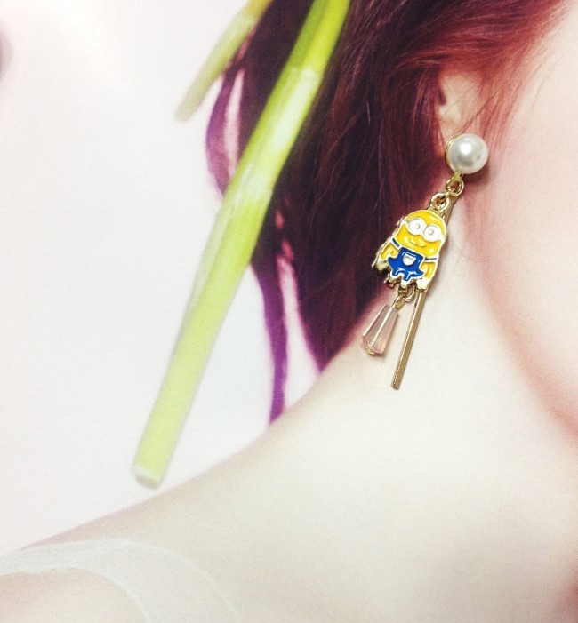 Non-Allergic Minnies Drop Earrings Friend Gifts Ch