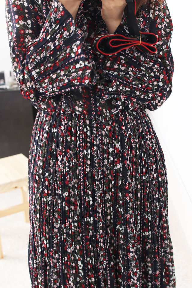 The most popular one-piece collection of spring su