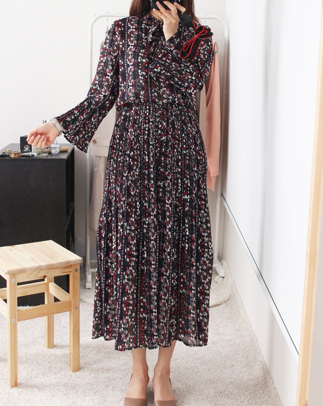 The most popular one-piece collection of spring su