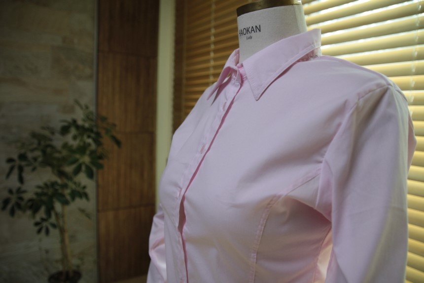 Women's white two-color shirt 44 Size 120 Basic