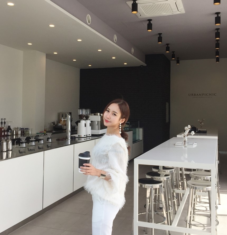 MADE SURGICAL BLOUSES Women Women Pink Pretty Whit