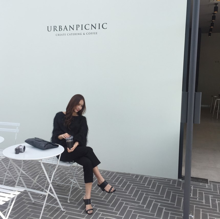 MADE SURGICAL BLOUSES Women Women Pink Pretty Whit