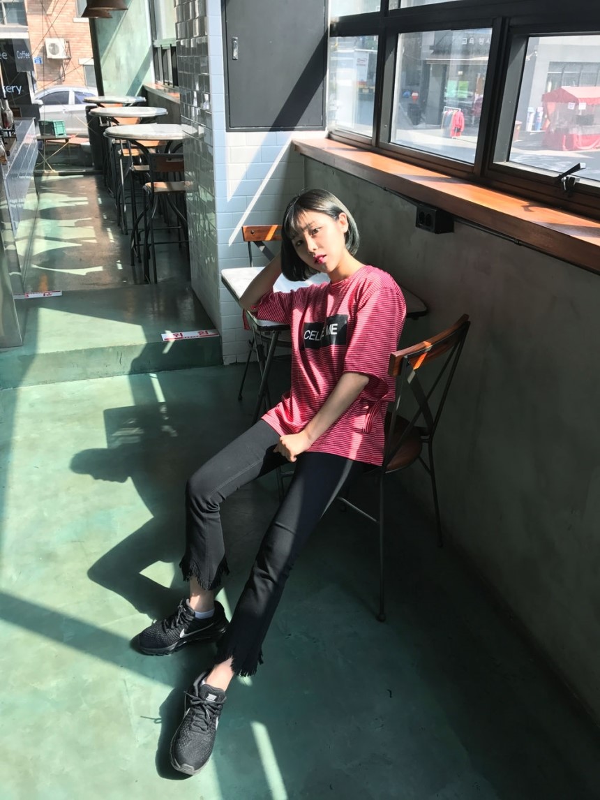 Women Jeans Pants Skirts Boots Cut Pants 2color Je