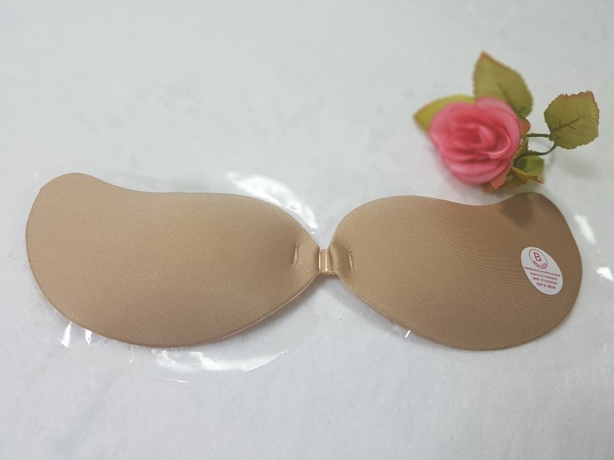 NEW NUBRA Yumble Nude Bra Adhesive Corset Silicone