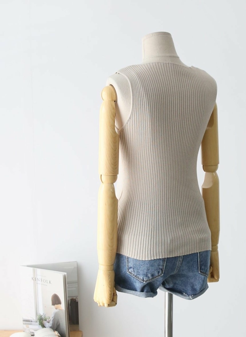 Sleeveless V Neck Goliath Nakiti T-shirt Women Sum