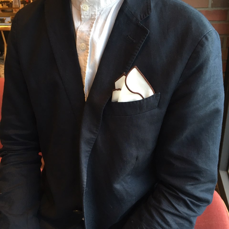 9 Color Suit Hanger Chip Hacker Chief Preto