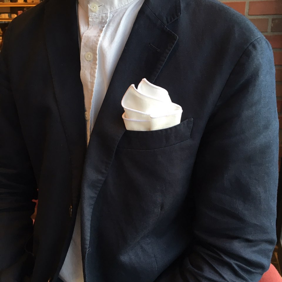 9 Color Suit Hanger Chip Hacker Chief Preto