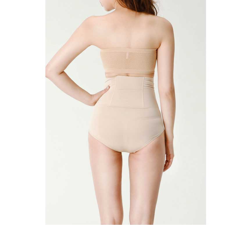 Twenties women shopping mall boobs pussy wedding p