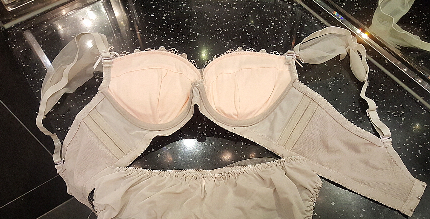 Luxurious Race Wedding Push-up Women's Underwea