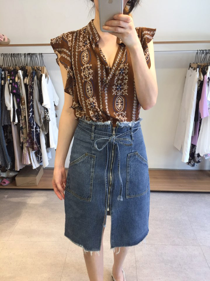 Denim Skirt Ribbon straps Zipper Cheeky Pretty you