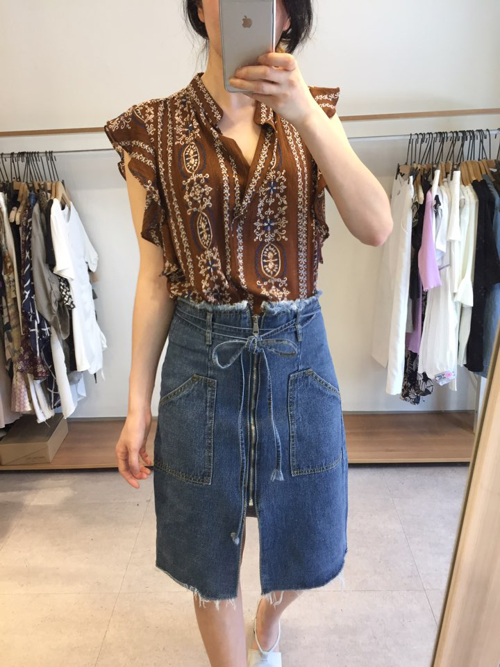 Denim Skirt Ribbon straps Zipper Cheeky Pretty you