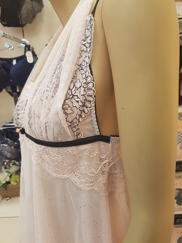 Evelyn Pink Valentine Sleep slippery innocent mood