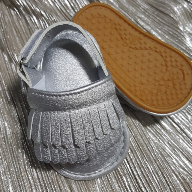 NEW KIDS SHOES Toddler foot walking sandals SALE S