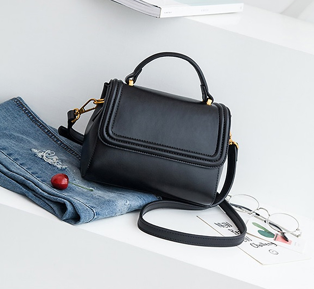 New Cowhide Volume Mini Back Square Cross Bag - NJ