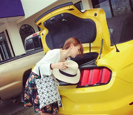 On the day of importation Glossy Lucent Cube bag 3