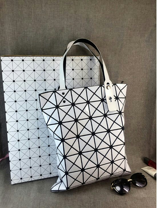 On the day of importation Glossy Lucent Cube bag 3