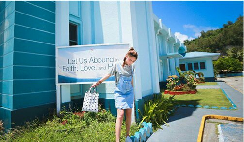 On the day of importation Glossy Lucent Cube bag 3