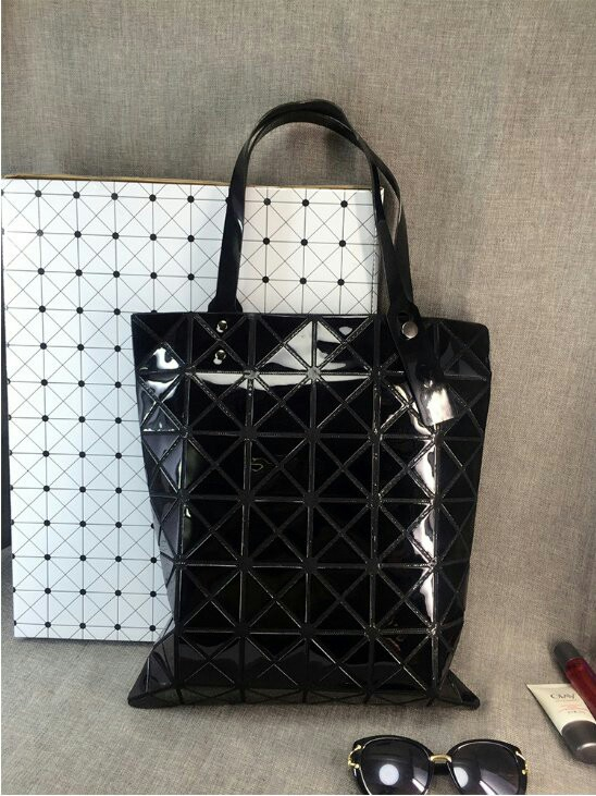 On the day of importation Glossy Lucent Cube bag 3