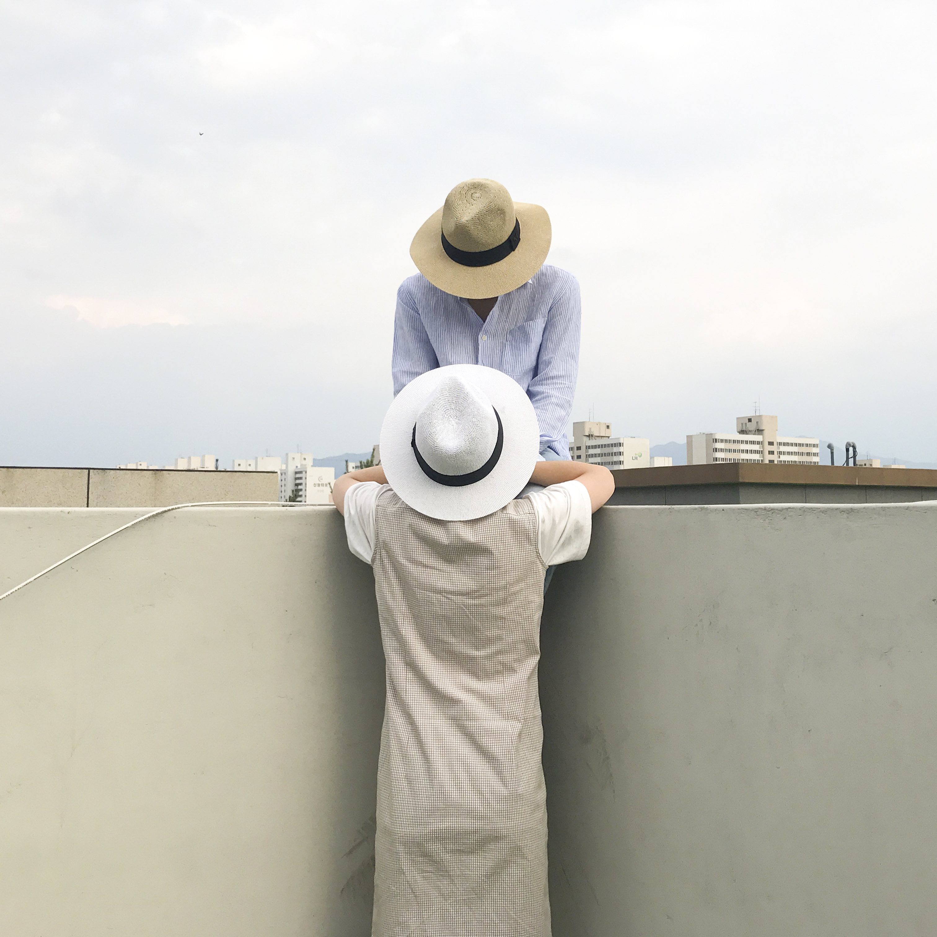 New Women's Hat Summer Man Woman Straw Panama H