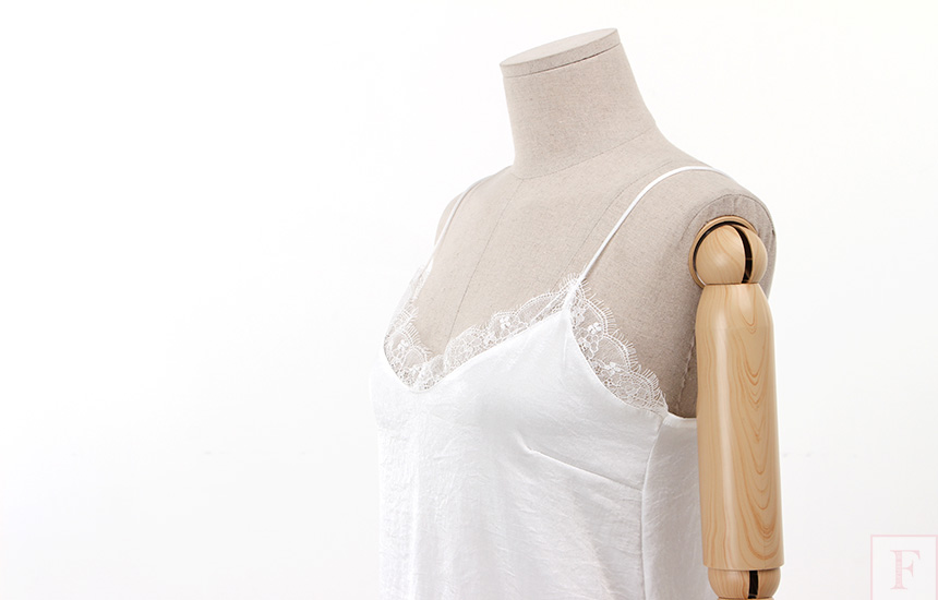 Silk lace sexy Nishikody 2color Sleeveless Tee Wom