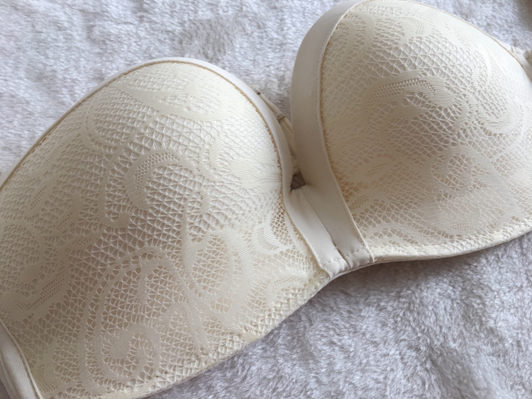 Off-Shoulder Bra, Shoulder strap-less underwear in