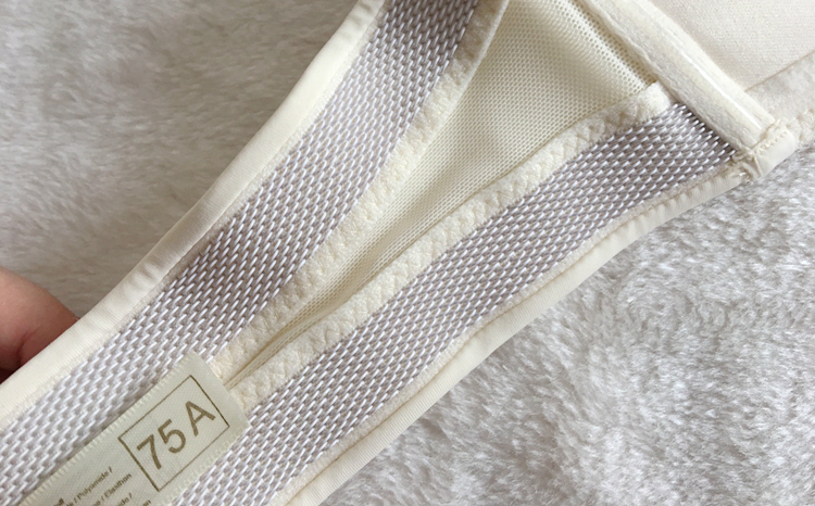 Off-Shoulder Bra, Shoulder strap-less underwear in