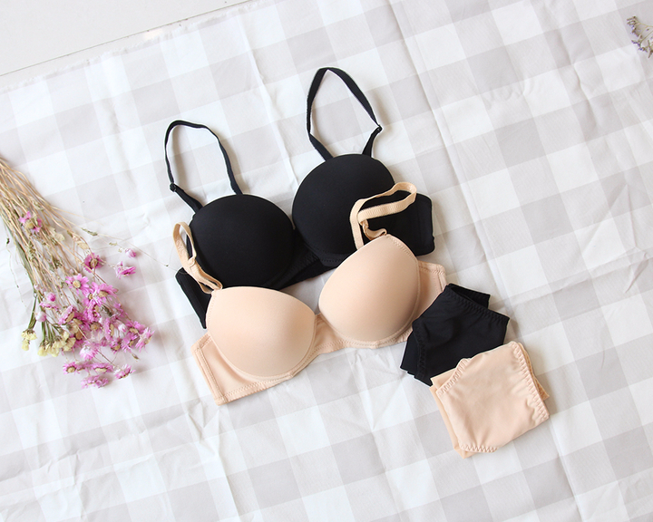 New Small Breast AAA Cup 4CM Push-up Bra Wongpong 