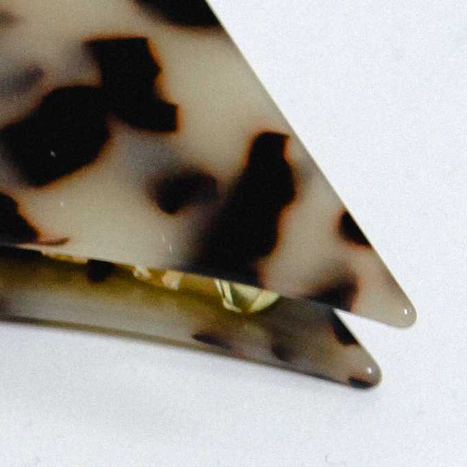 New Gemstones Semi-Brown Frangipani Tie Pins Fragr