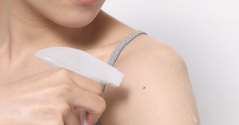 Makeup Remover Yupi Defense Blue Ray Fluid SPF 50+