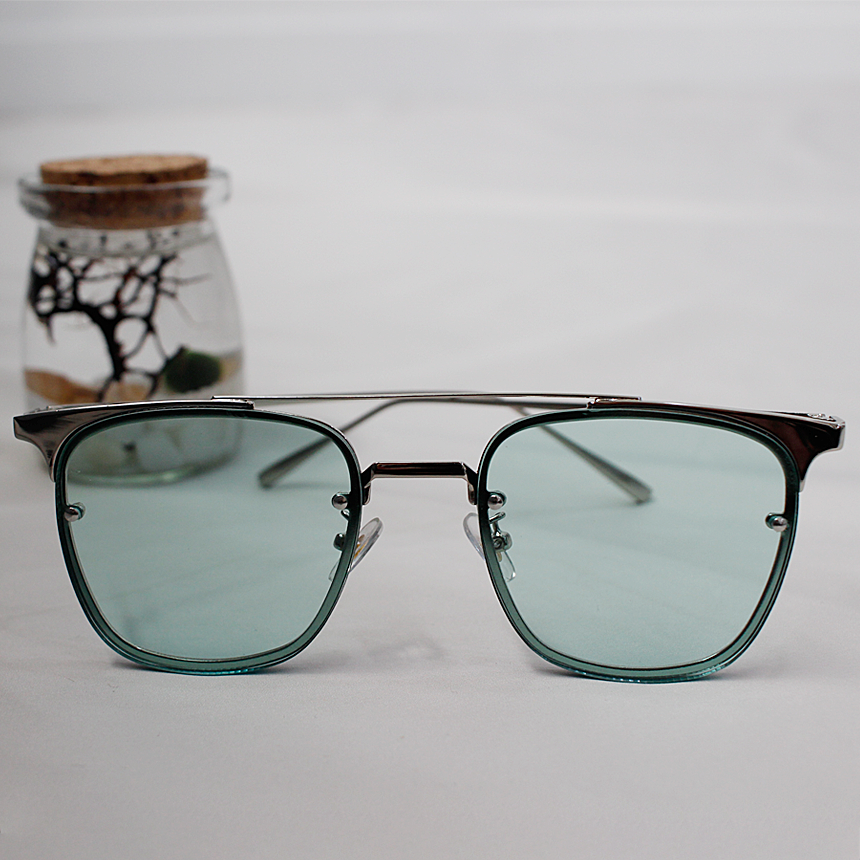 NEW FASHION SUNGLASSES Retro Color Tinted Sunglass