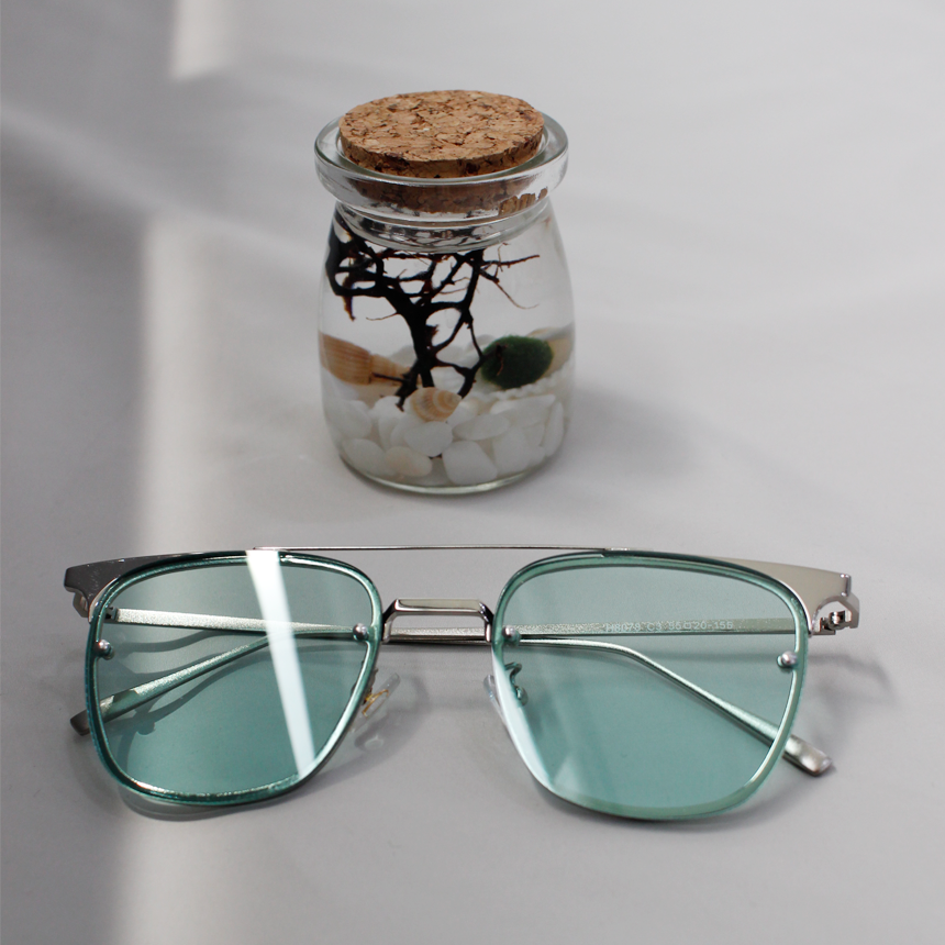 NEW FASHION SUNGLASSES Retro Color Tinted Sunglass