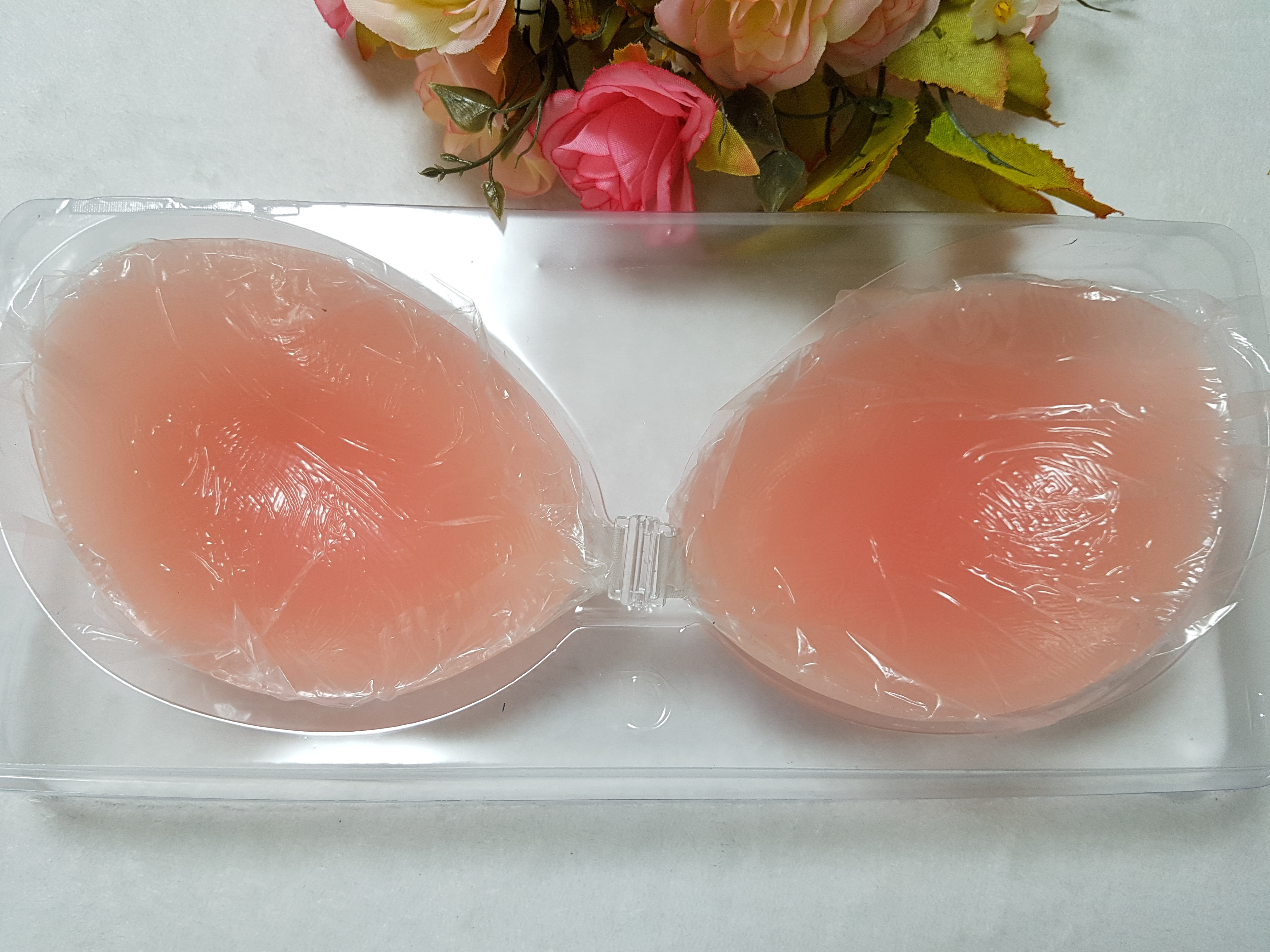 NEW NUBRA Yumble Nude Bra Adhesive Corset Silicone