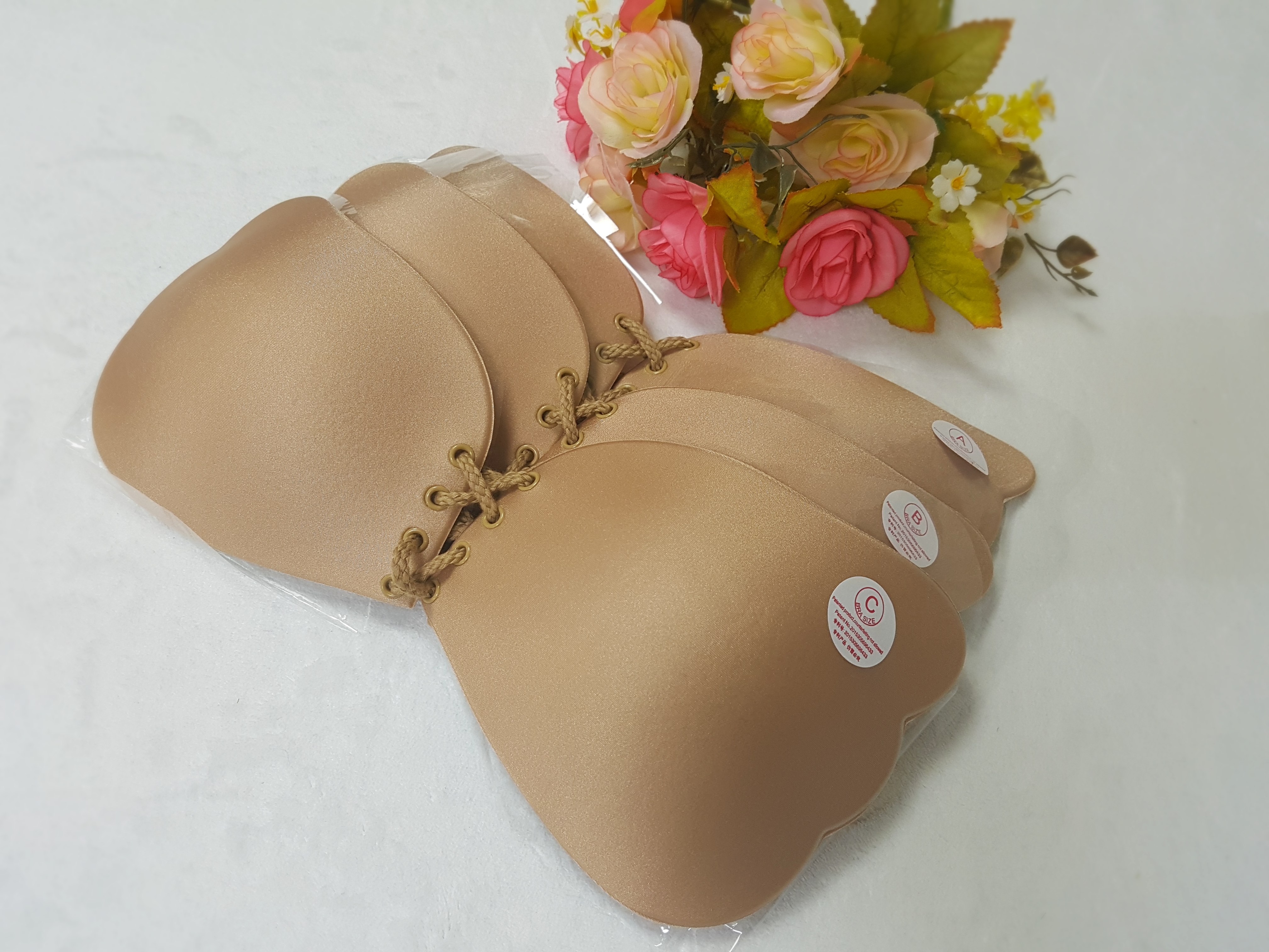 NEW NUBRA Yumble Nude Bra Adhesive Corset Silicone