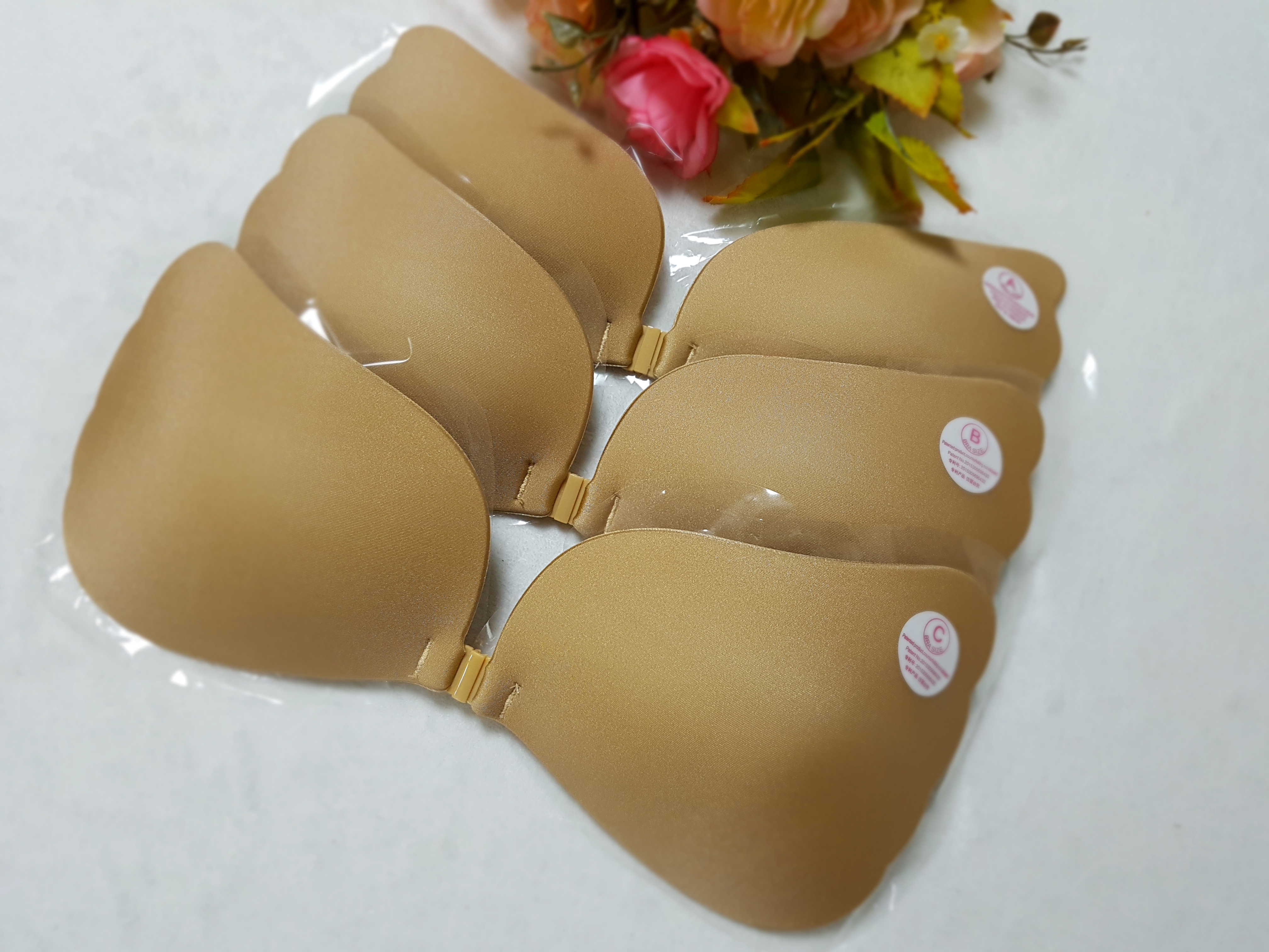 NEW NUBRA Yumble Nude Bra Adhesive Corset Silicone