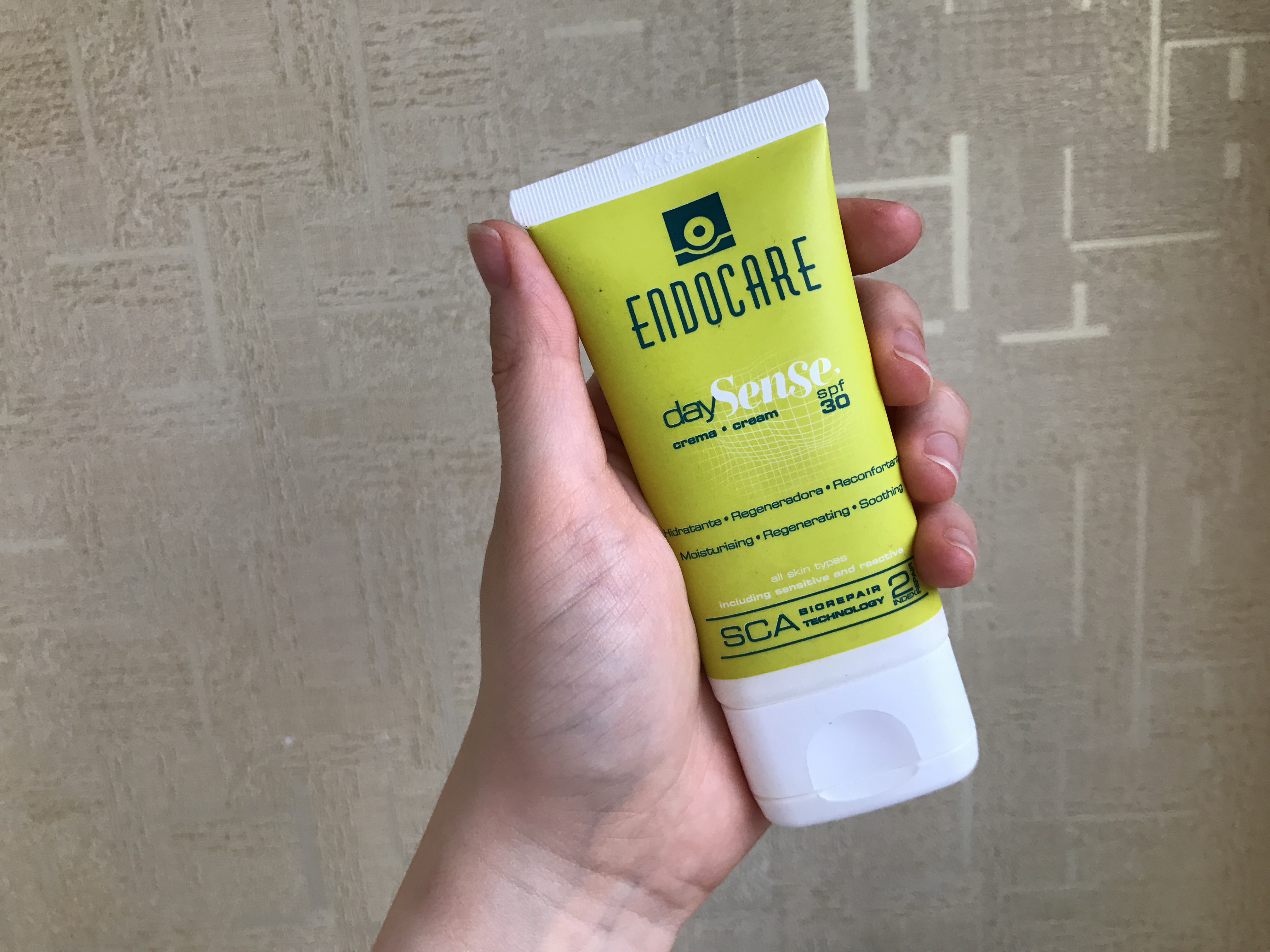 New Endocare DaySense SPF30 Regenerative Cream Flu