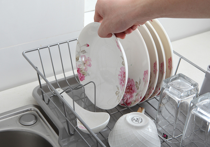 Wide water dropping tableware tray Easy to use pra