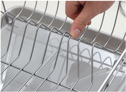 Wide water dropping tableware tray Easy to use pra