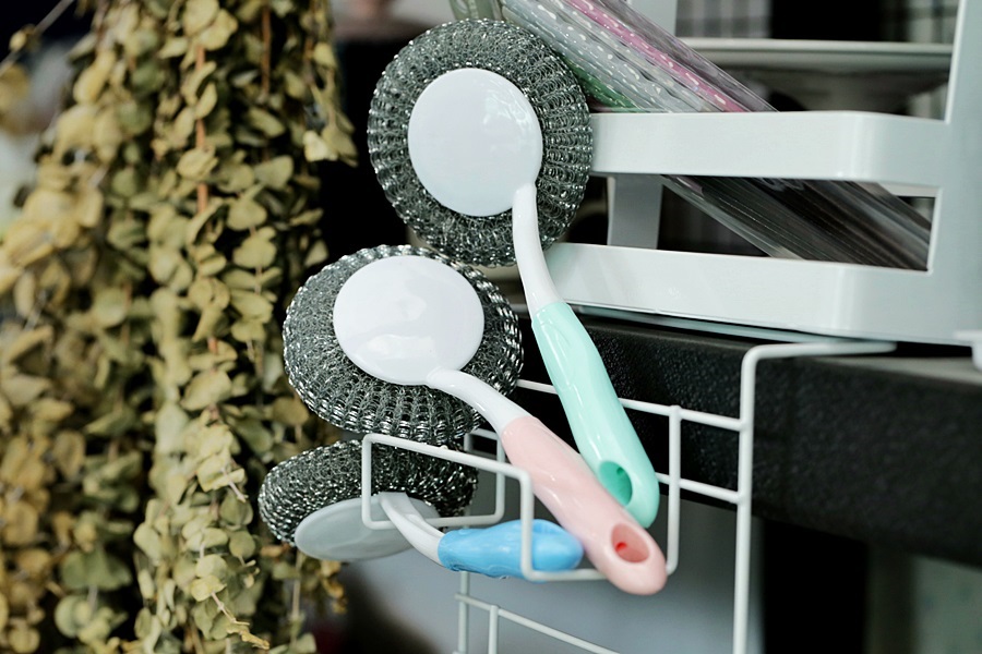 Scrubber Dish Washing Semi Color Random Handle Eas