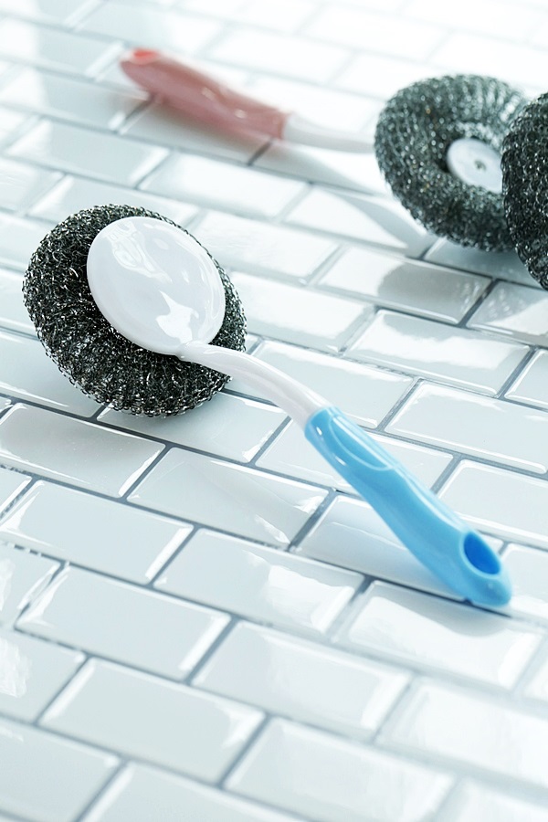 Scrubber Dish Washing Semi Color Random Handle Eas