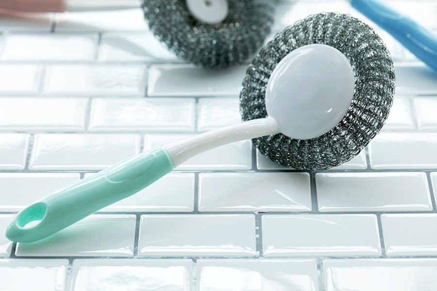 Scrubber Dish Washing Semi Color Random Handle Eas