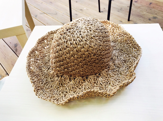 New Women's Hat Summer Straw Hat Woman on the B