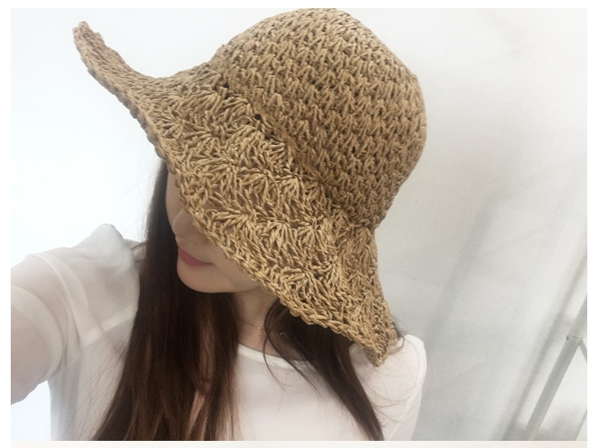 New Women's Hat Summer Straw Hat Woman on the B