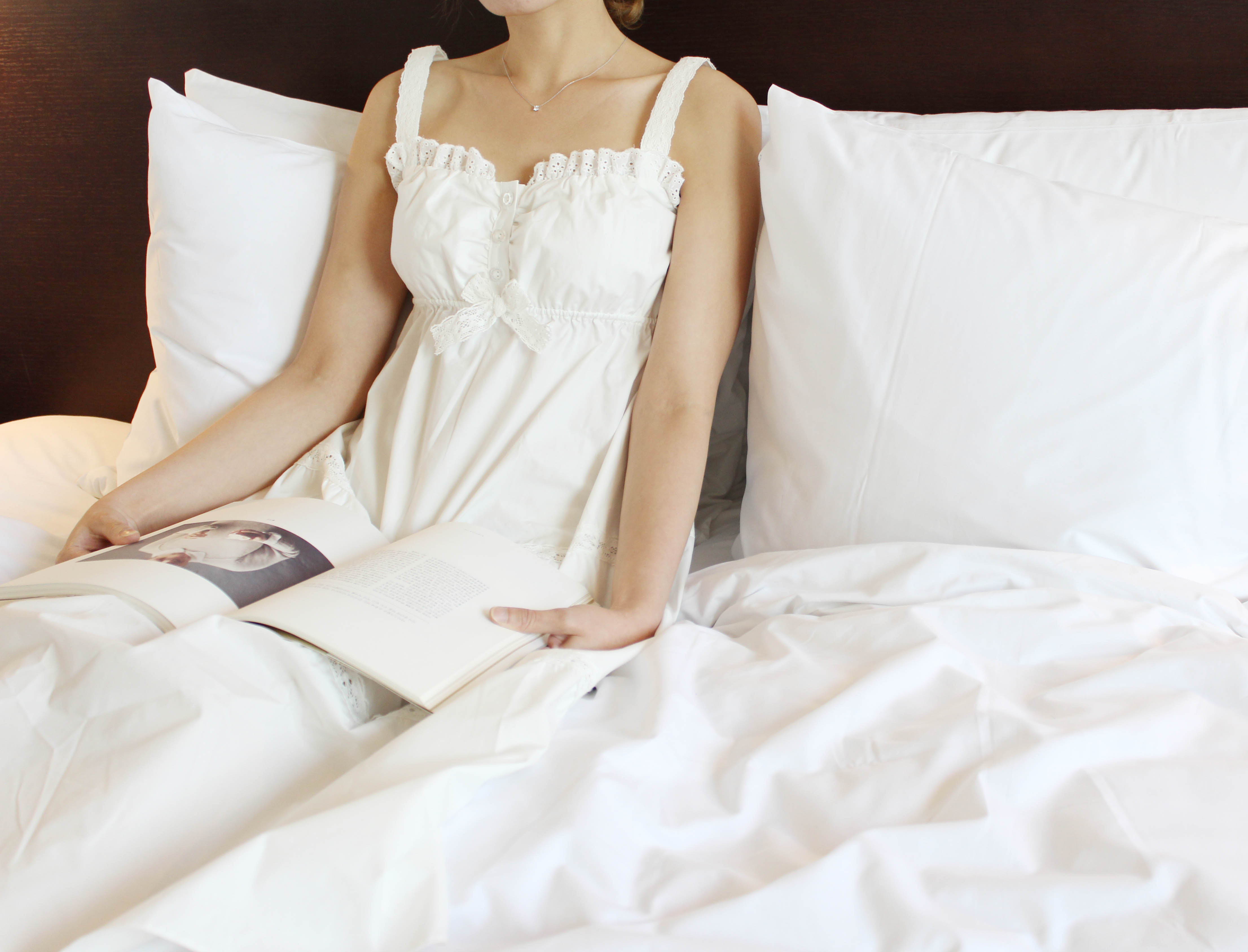 New Pure White Pajamas Long Dress Women's Pajam
