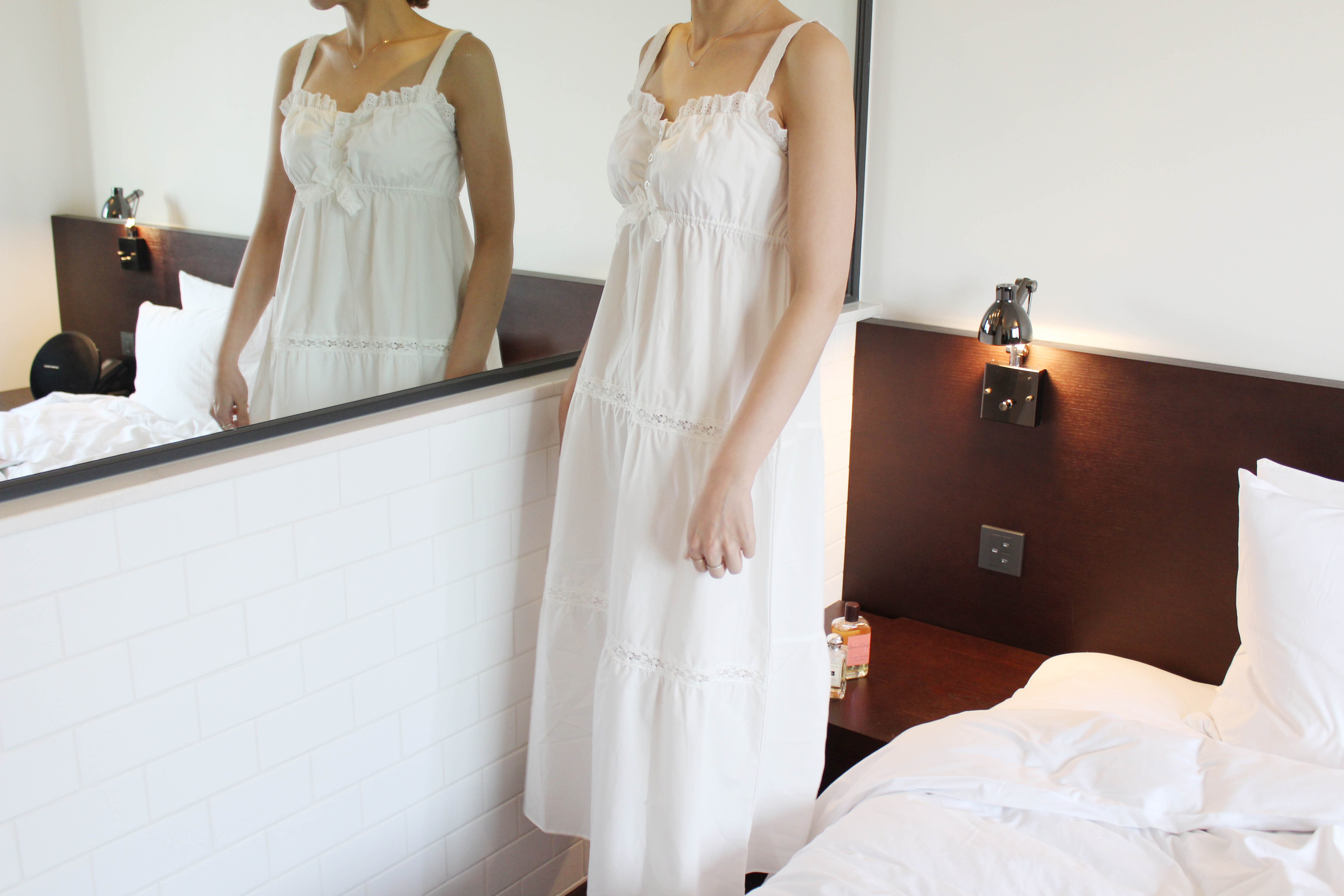 New Pure White Pajamas Long Dress Women's Pajam