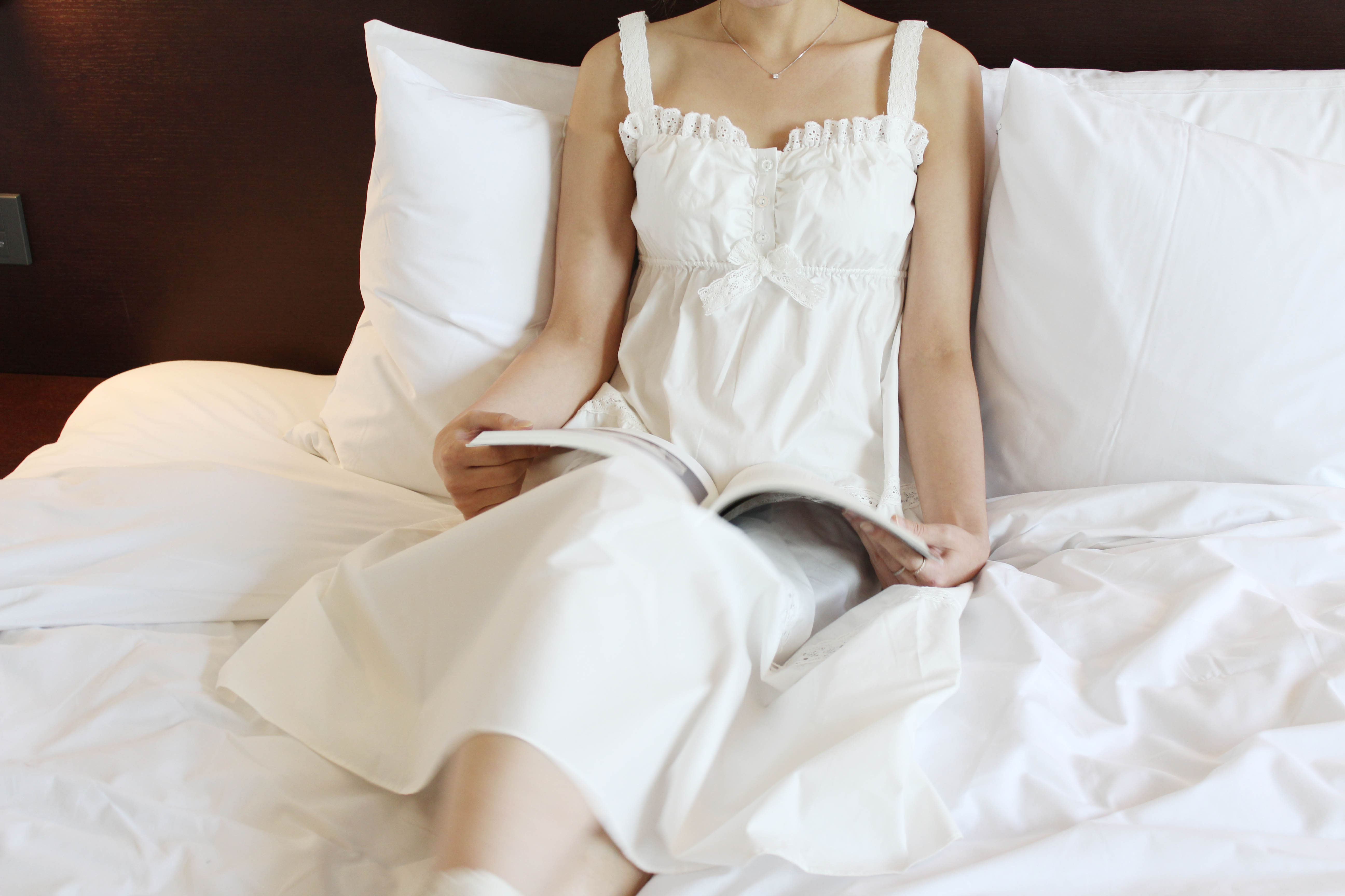 New Pure White Pajamas Long Dress Women's Pajam