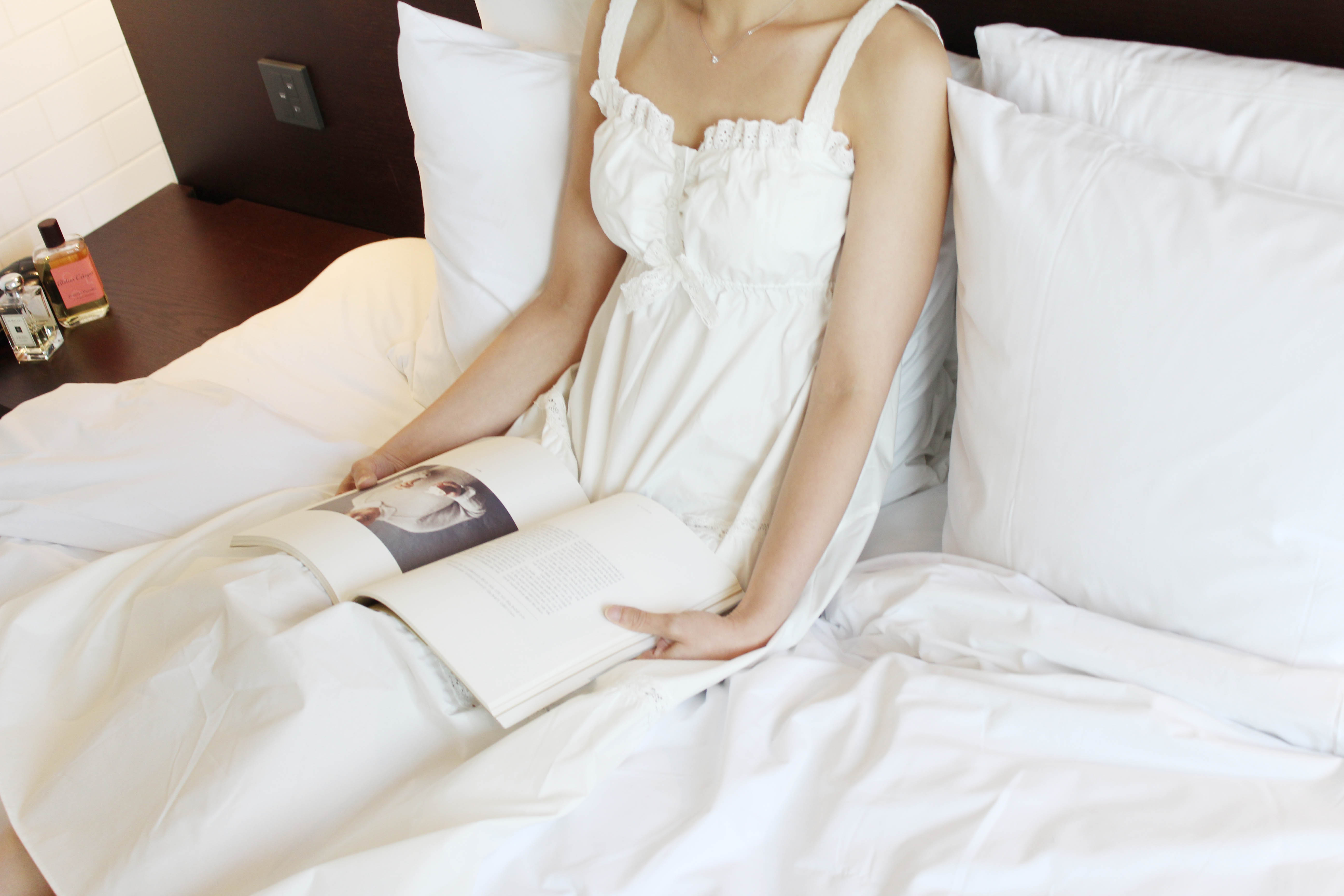 New Pure White Pajamas Long Dress Women's Pajam