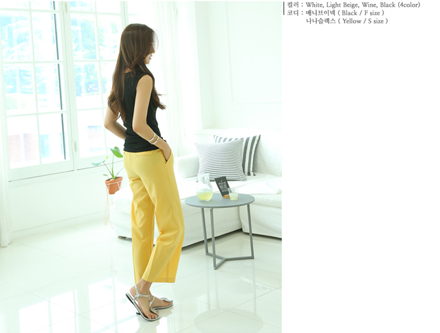 Nominal Style V-Neck Sleeveless T-shirt Women's