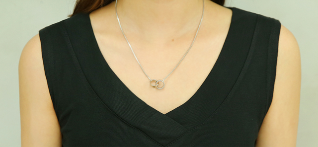 Nominal Style V-Neck Sleeveless T-shirt Women's